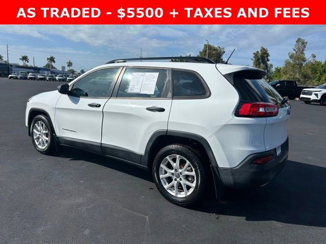 Used 2015 Jeep Cherokee Sport w/ Sport Appearance Group FWD image 4