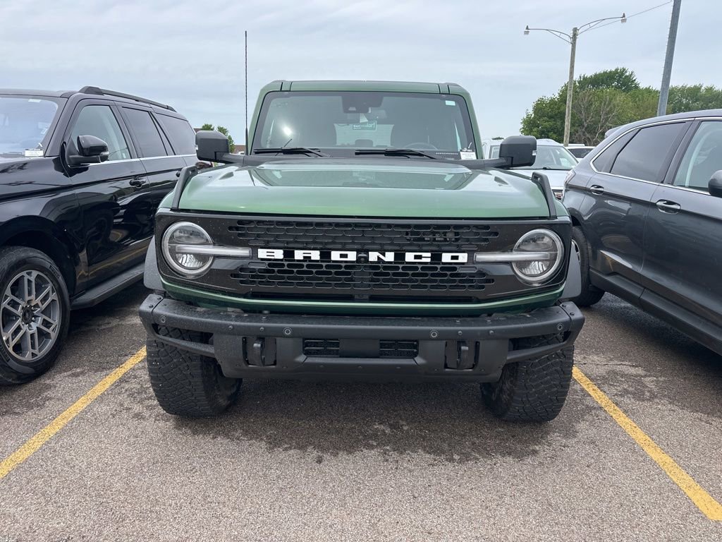 Used 2024 Ford Bronco Wildtrak AWD/4WD image 11