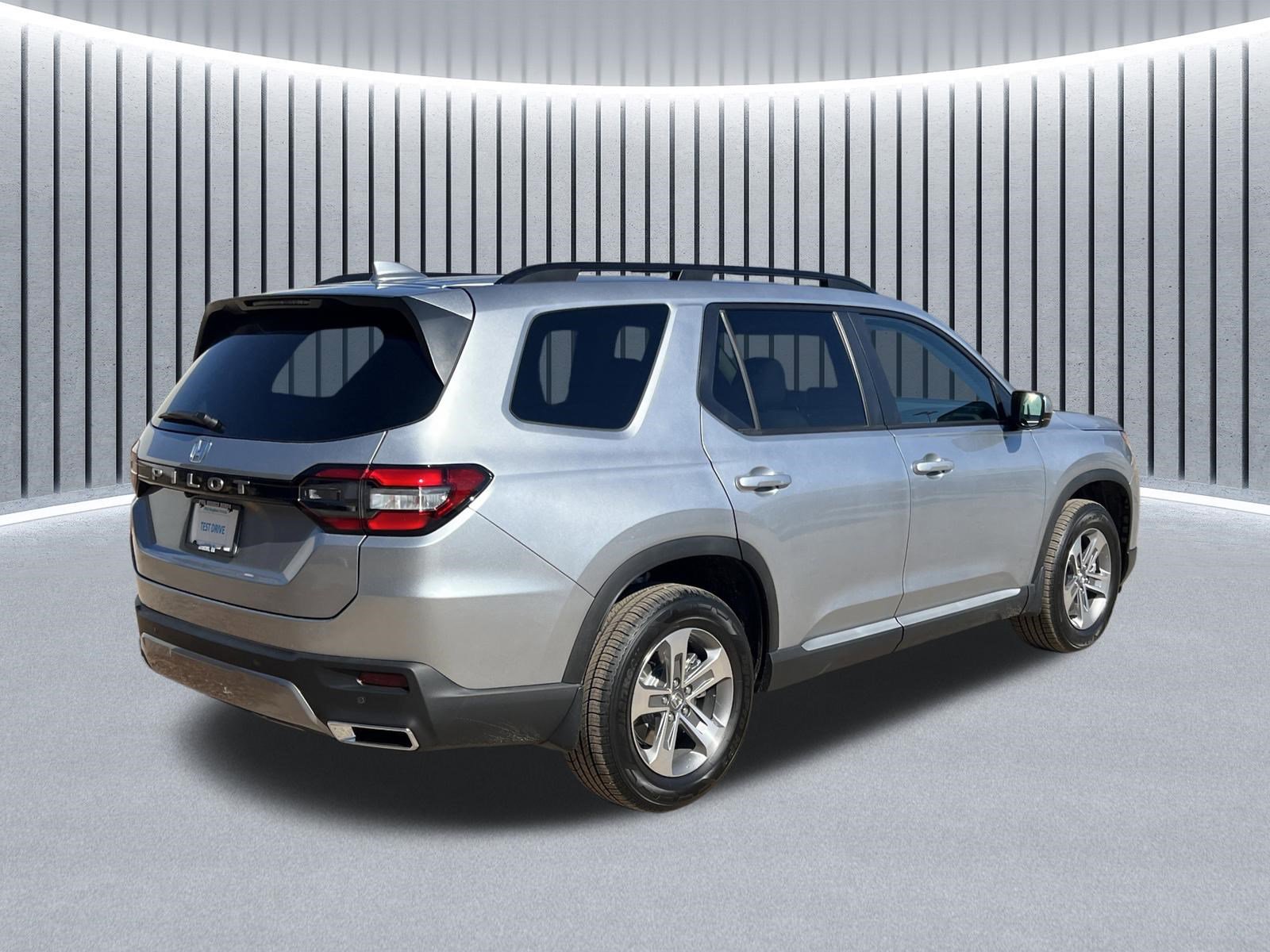 New 2026 Honda Pilot EX-L image 4