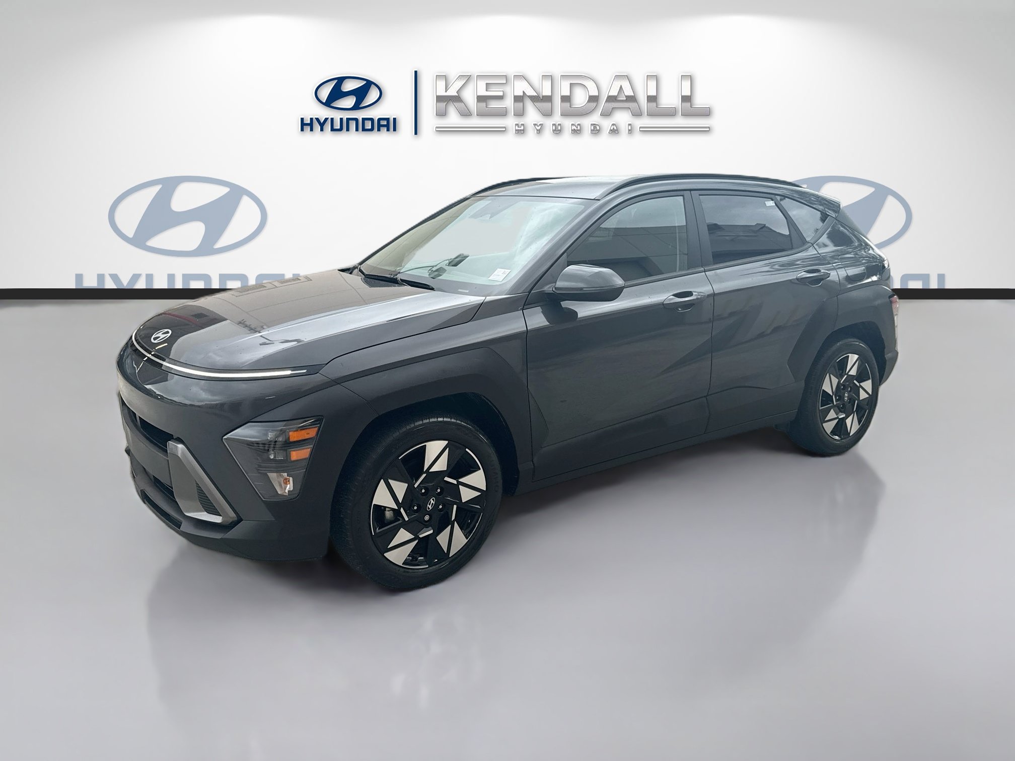 Used 2024 Hyundai Kona SEL FWD image 3