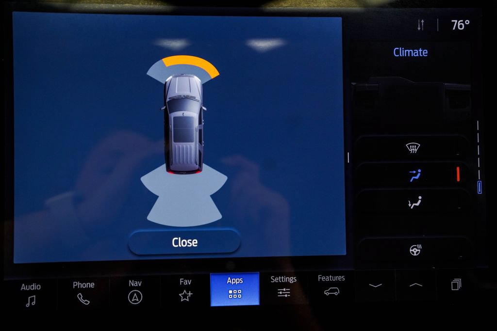 Used 2023 Ford Expedition Limited RWD image 36