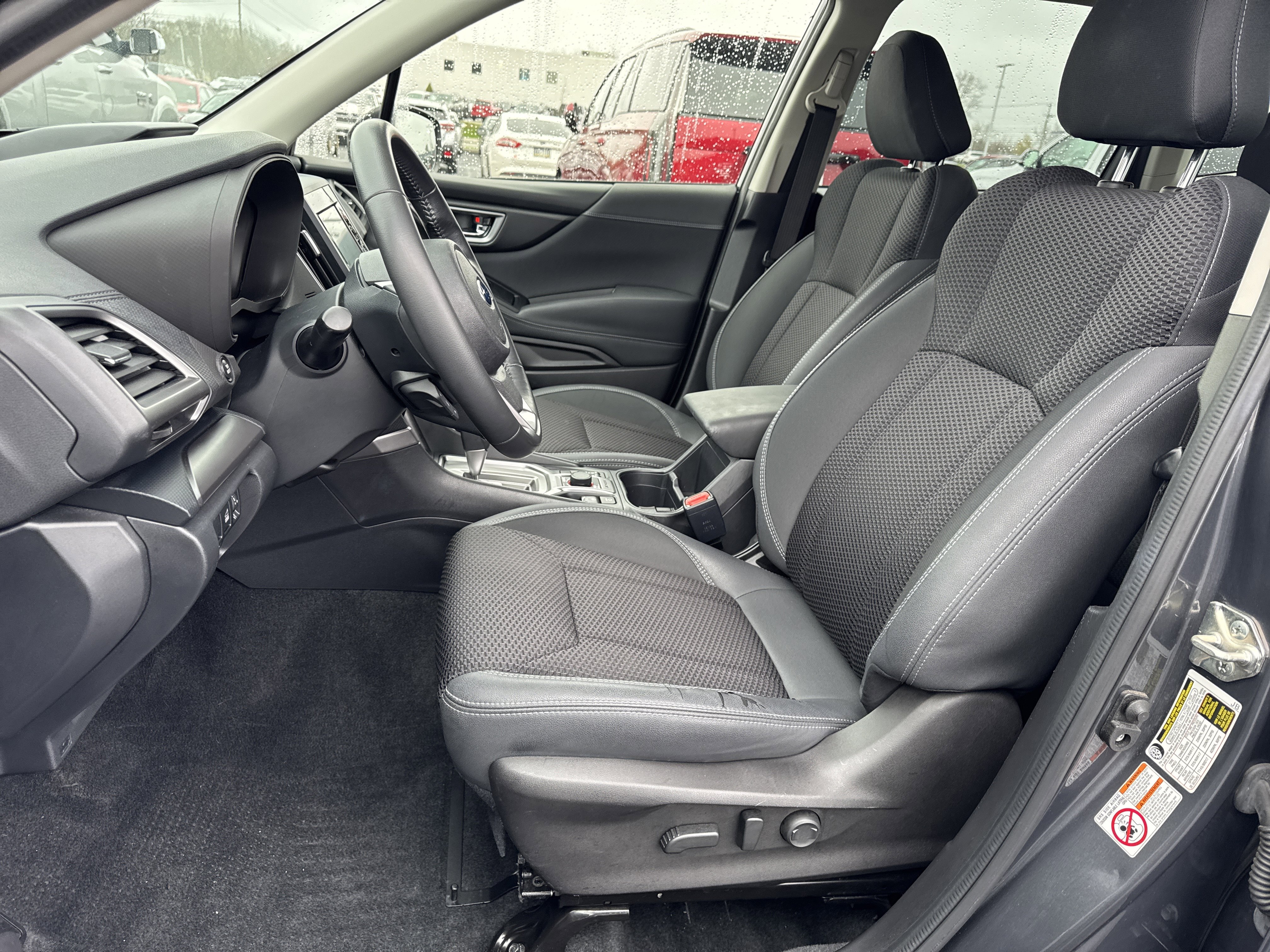 Used 2020 Subaru Forester Premium image 3