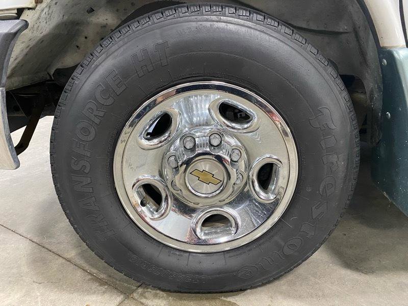 Used 2003 Chevrolet Express 3500 Extended image 10