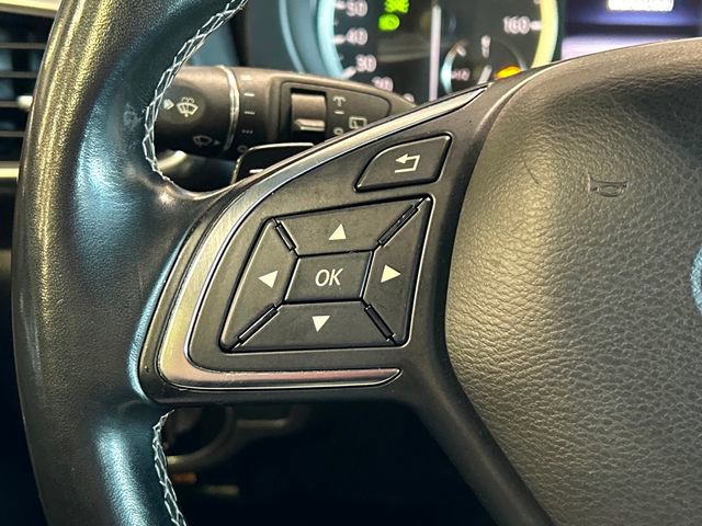 Used 2018 INFINITI QX30 Premium w/ Technology Package image 26