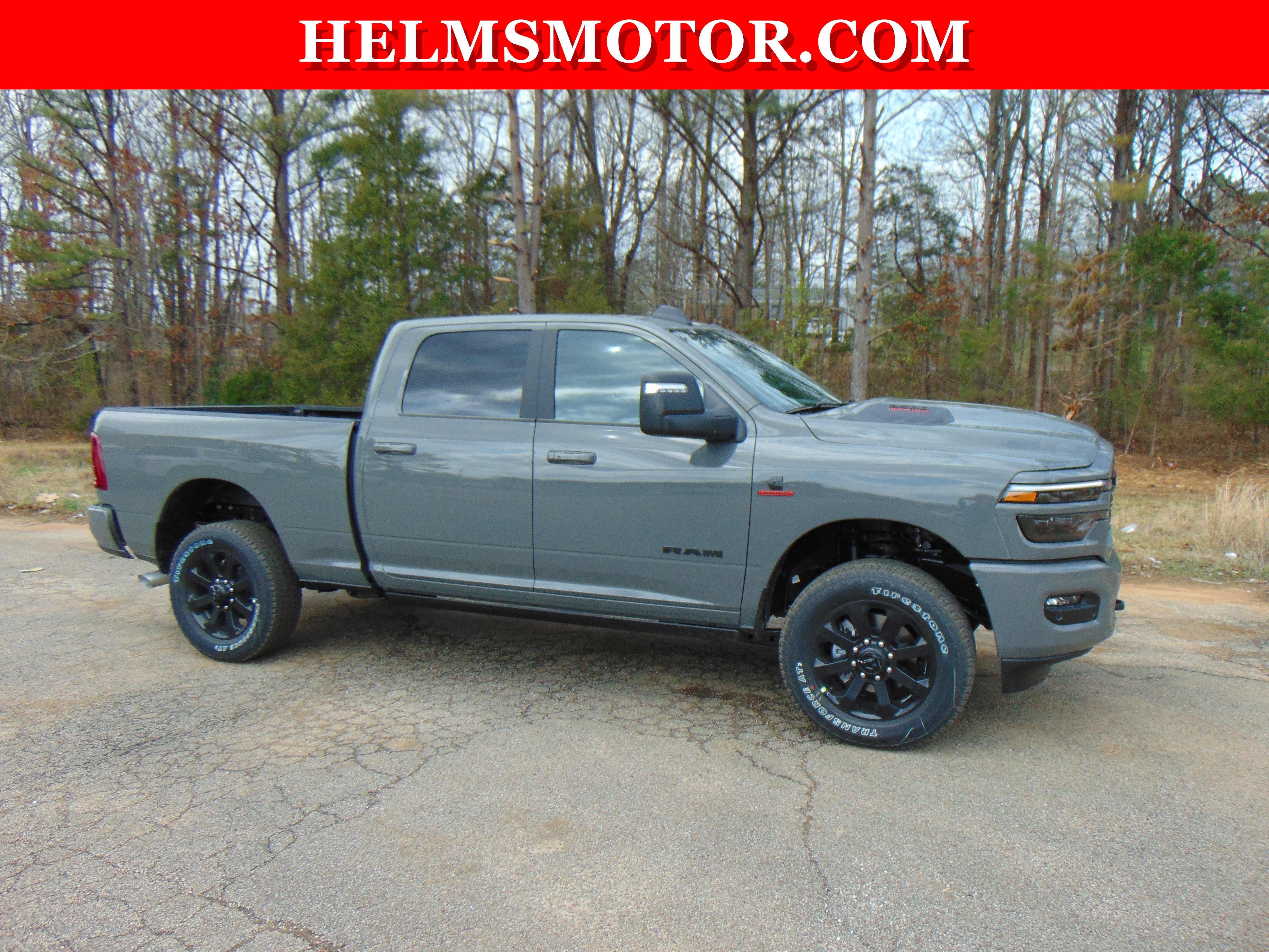 New 2026 RAM 2500 Laramie AWD/4WD image 17