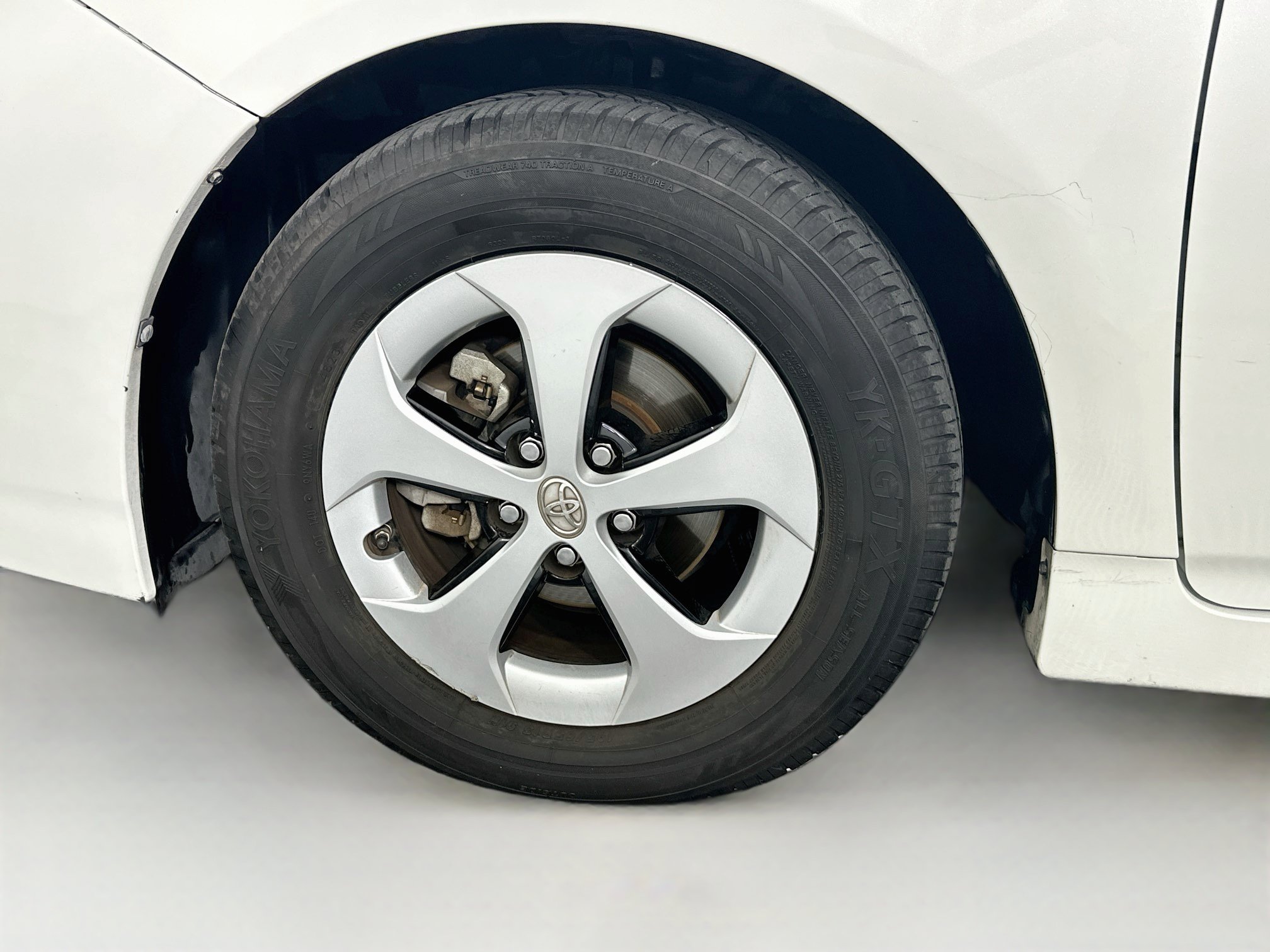 Used 2015 Toyota Prius Two FWD image 11
