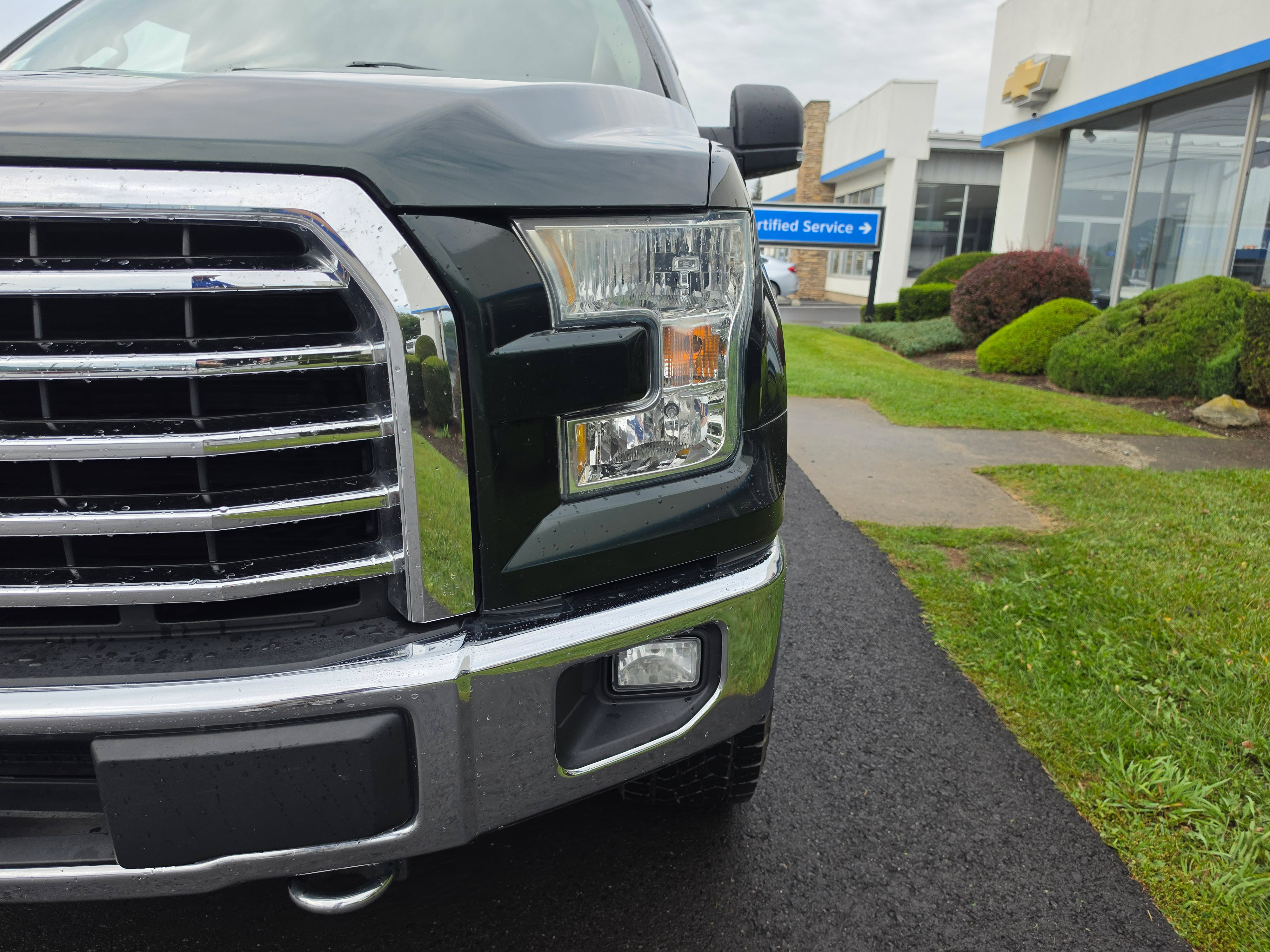 Used 2016 Ford F150 XLT w/ Equipment Group 301A Mid AWD/4WD image 9