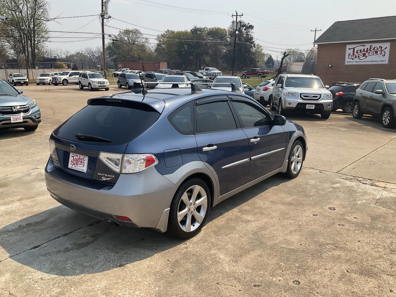 Used 2011 Subaru Impreza Outback Sport image 3
