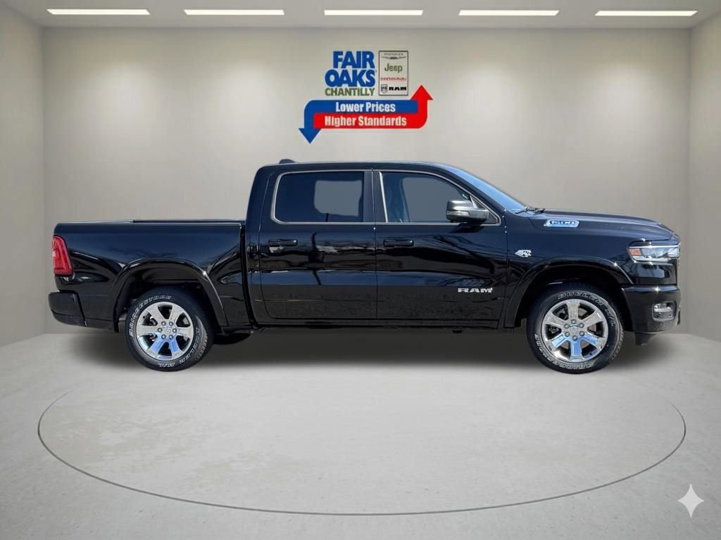 New 2026 RAM 1500 4x4 Crew Cab image 4