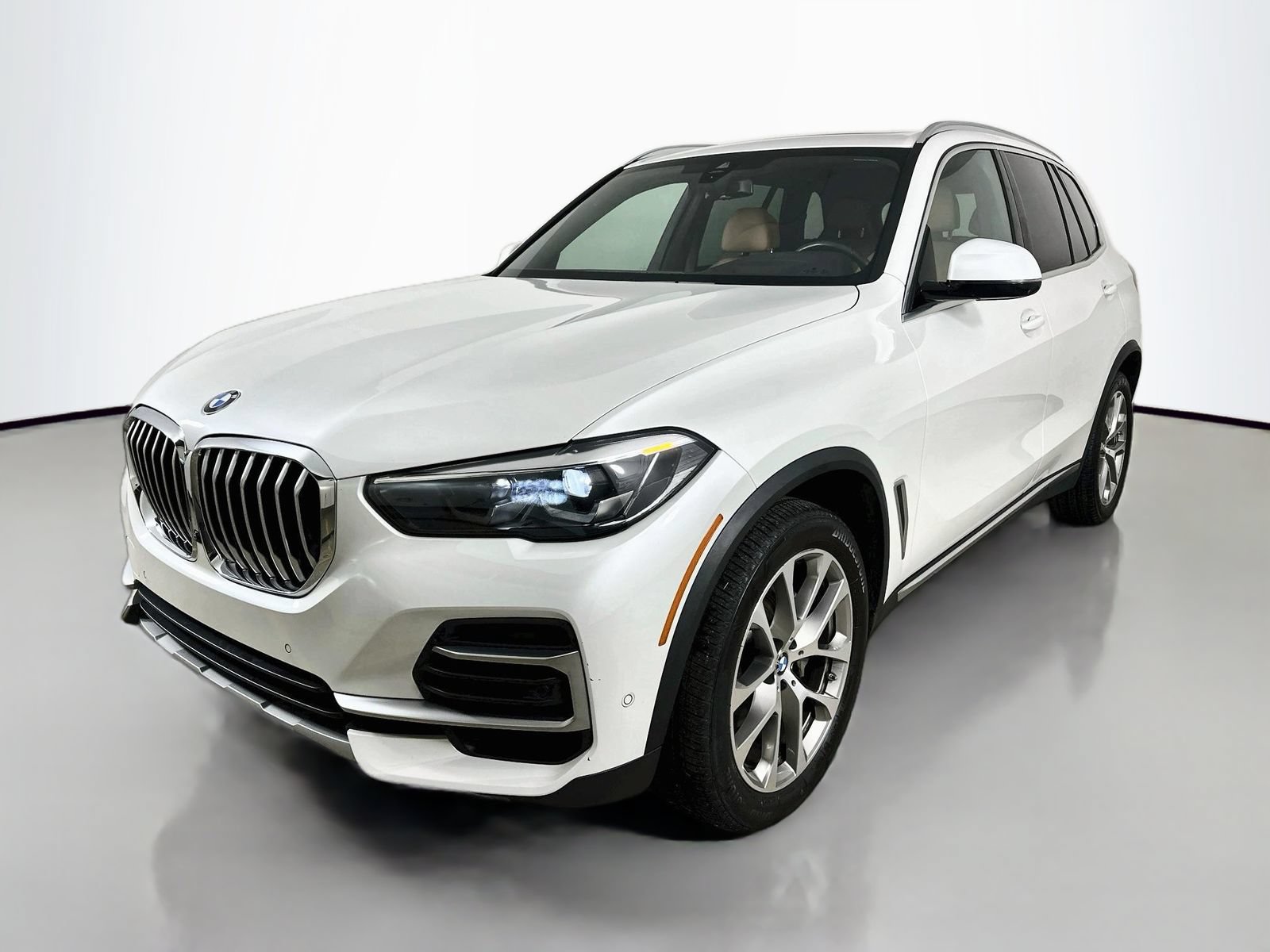 Used 2022 BMW X5 xDrive40i w/ Premium Package