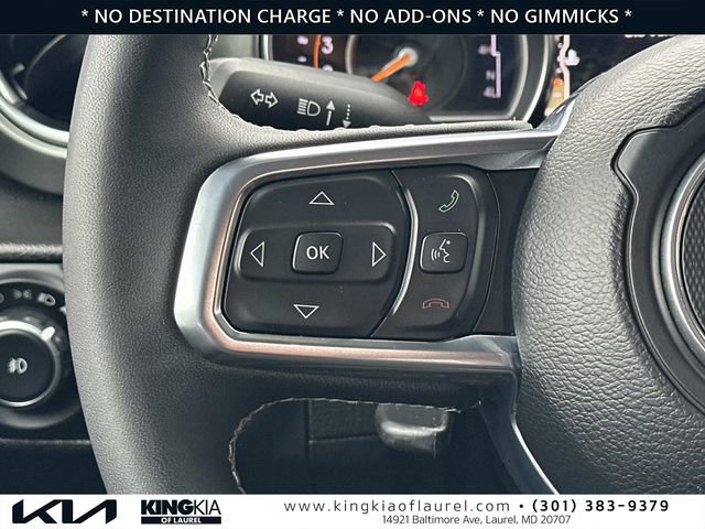 Used 2023 Jeep Wrangler Sahara image 10