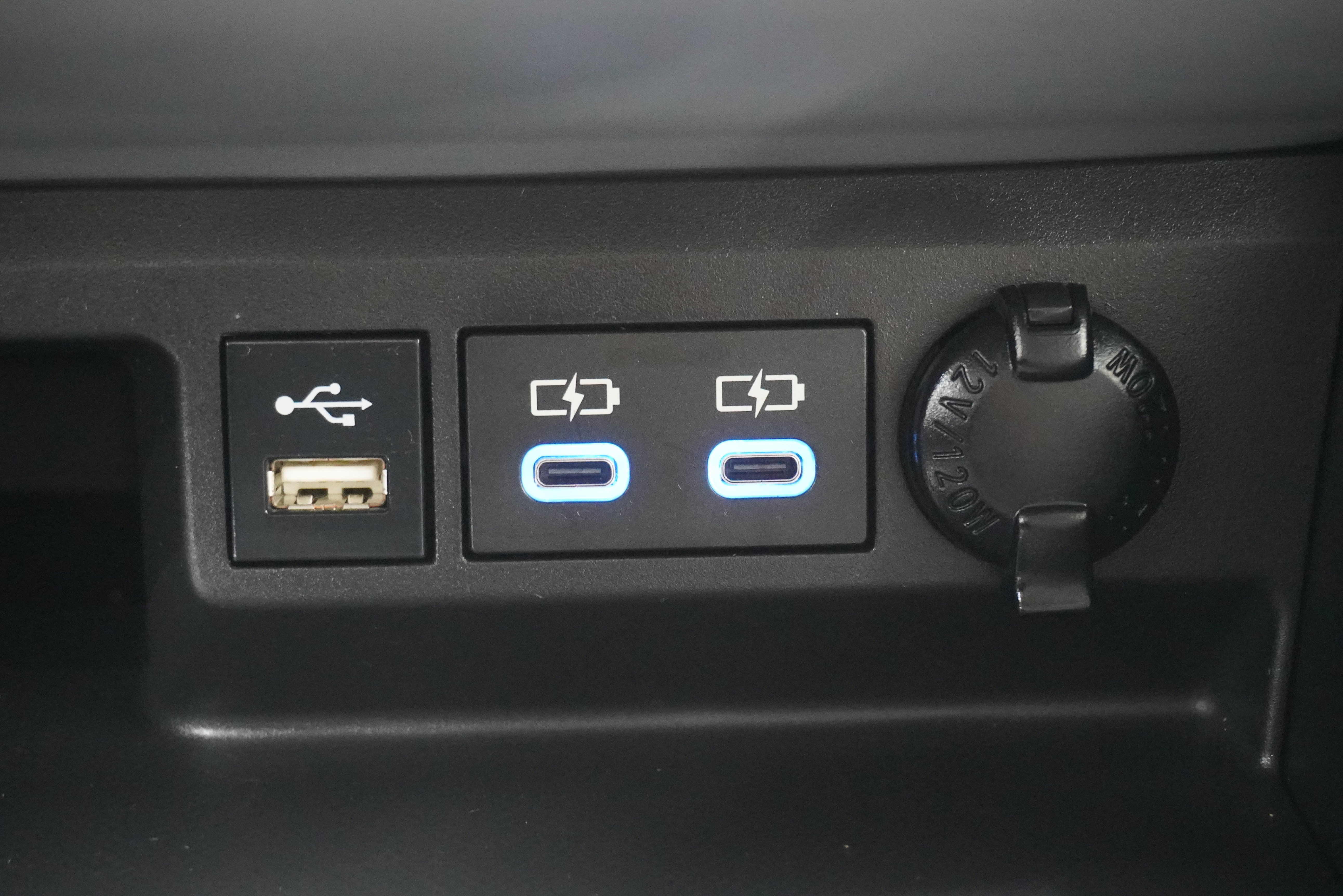 Used 2022 Toyota Highlander Limited image 23