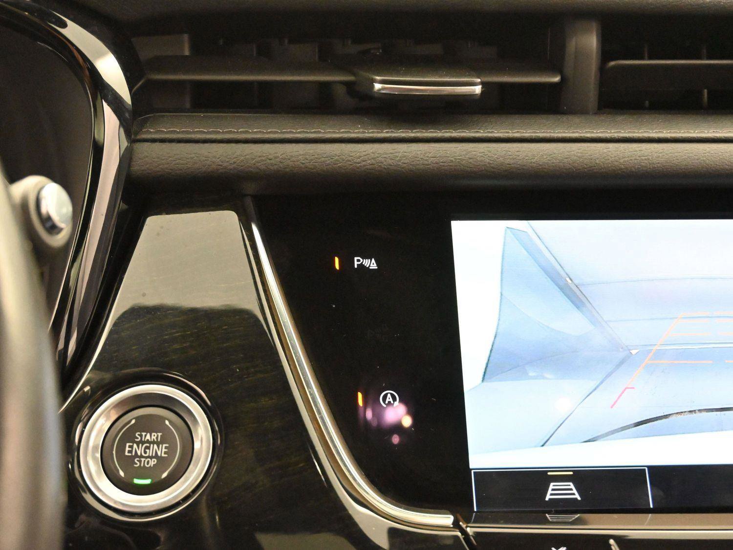 Certified 2024 Cadillac XT6 Premium Luxury image 23