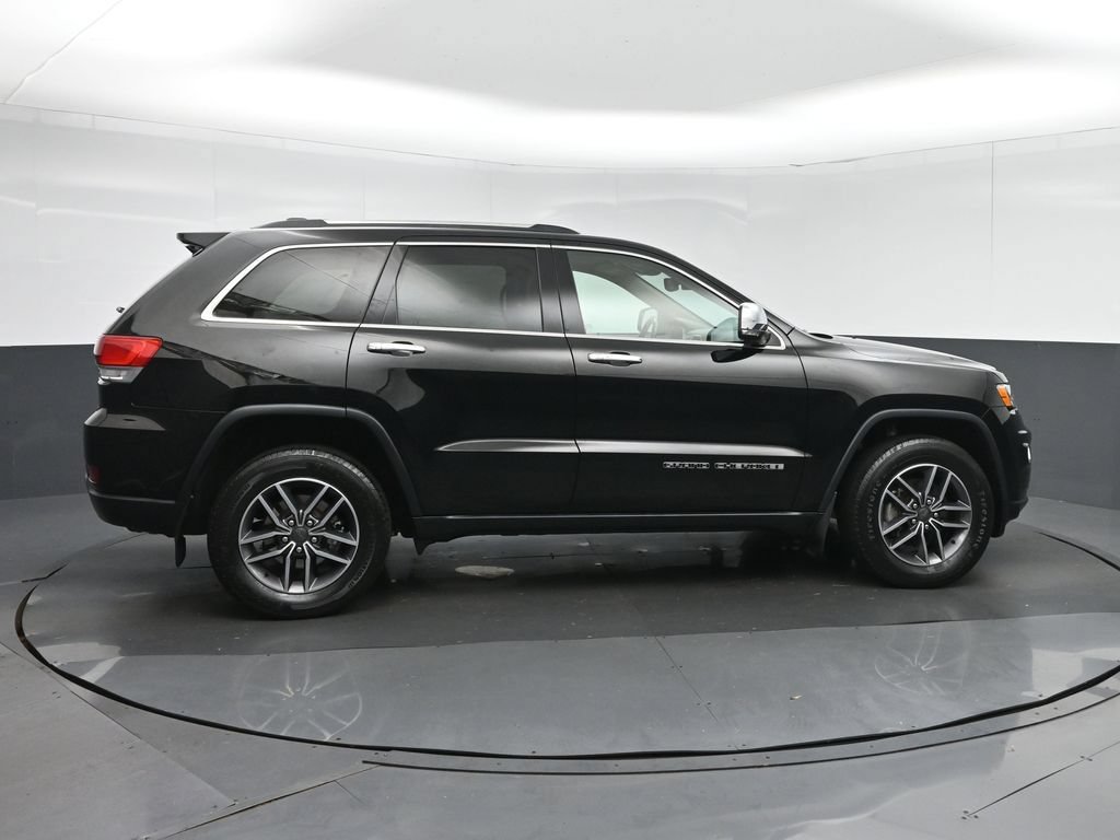 Used 2019 Jeep Grand Cherokee Limited AWD/4WD image 8