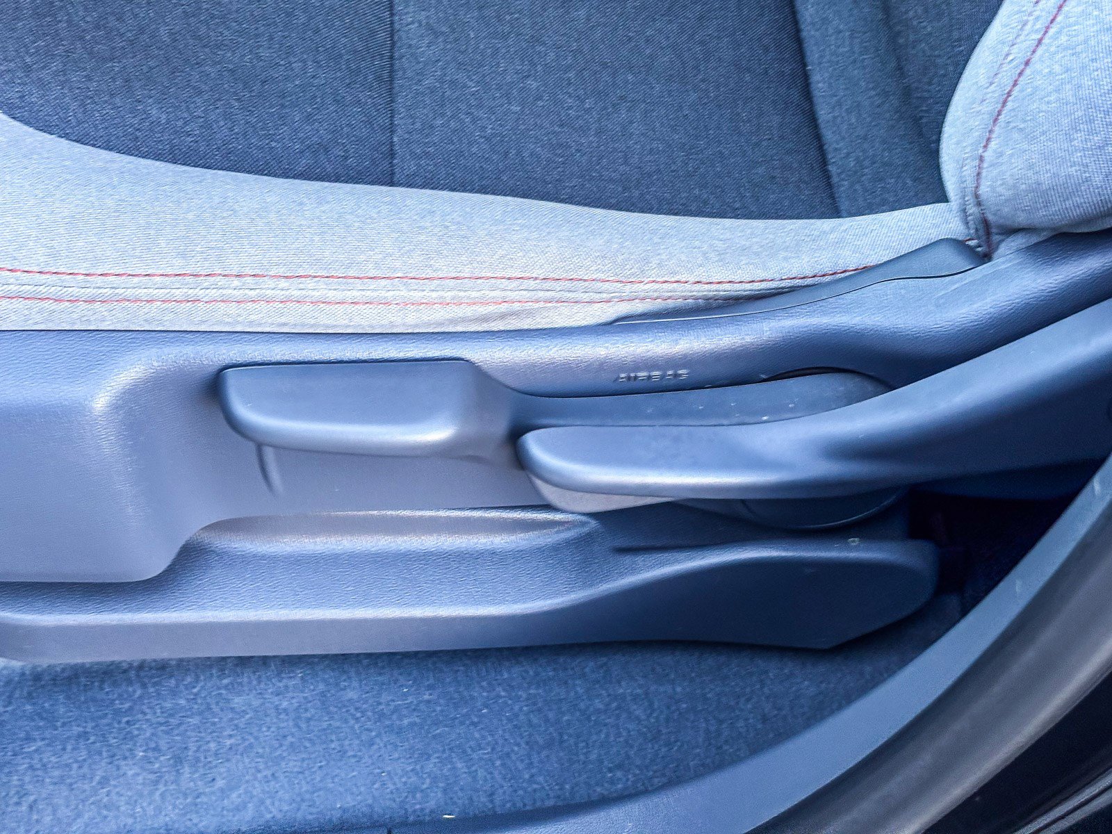 Used 2021 Chevrolet Bolt LT image 23