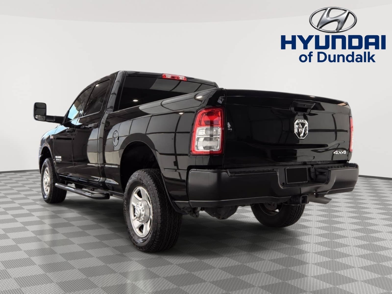 Used 2022 RAM 3500 Tradesman AWD/4WD image 4
