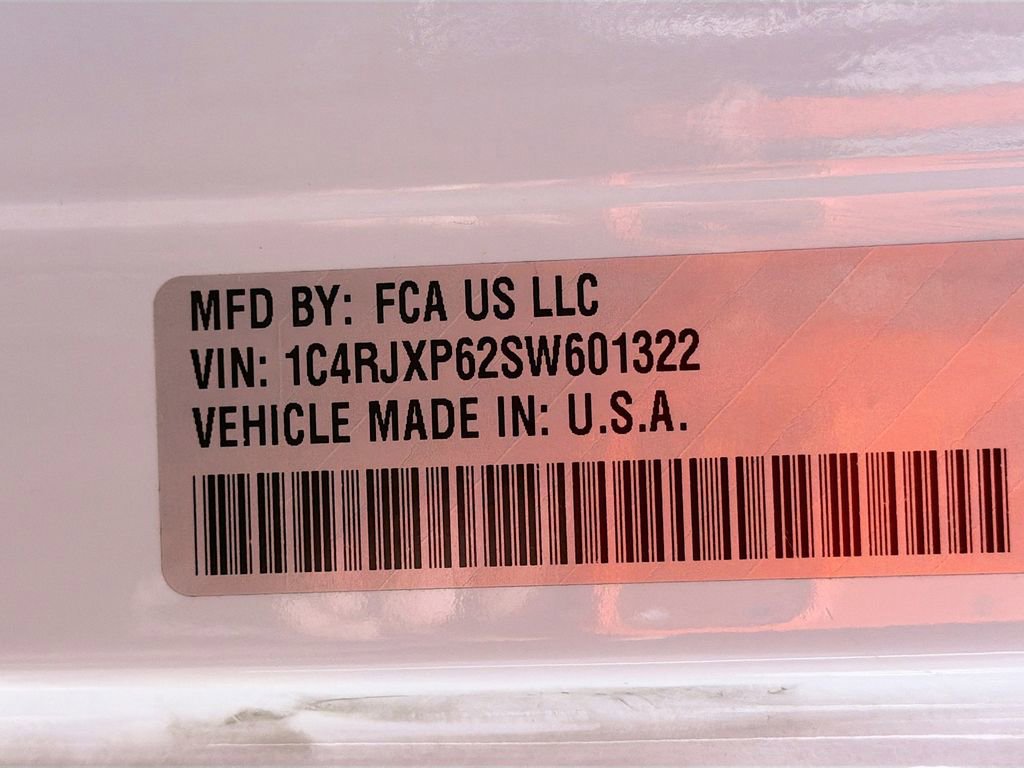 Used 2025 Jeep Wrangler Unlimited Sahara image 39