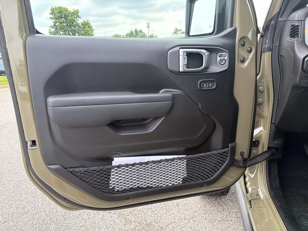 New 2026 Jeep Wrangler Unlimited Sport AWD/4WD image 15