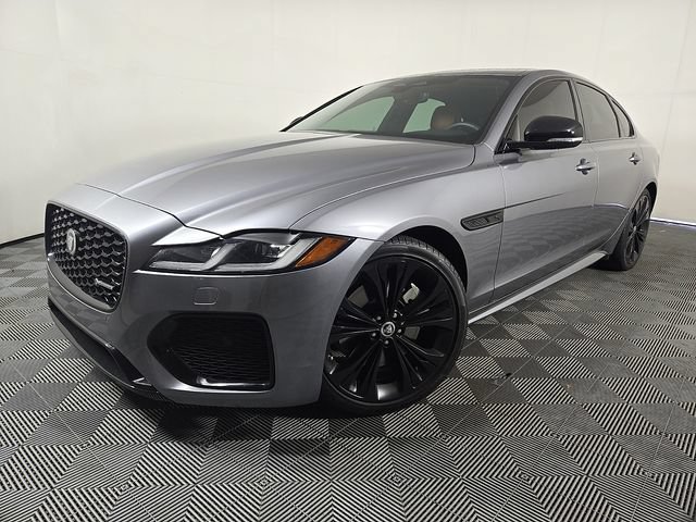 Used 2024 Jaguar XF R-Dynamic SE RWD video 1