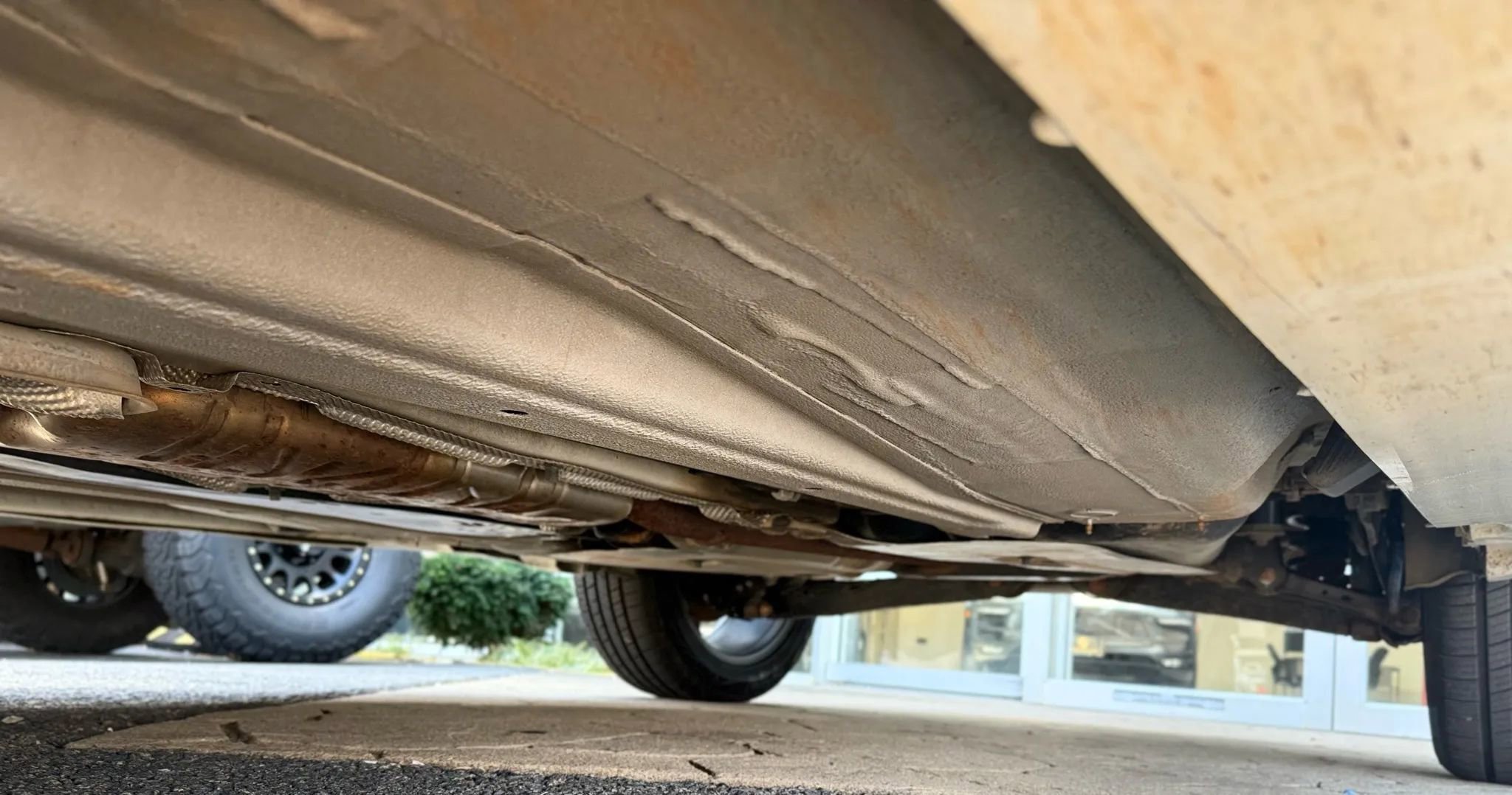 Used 2017 Volvo XC60 T6 Dynamic w/ Preferred Option Package image 65