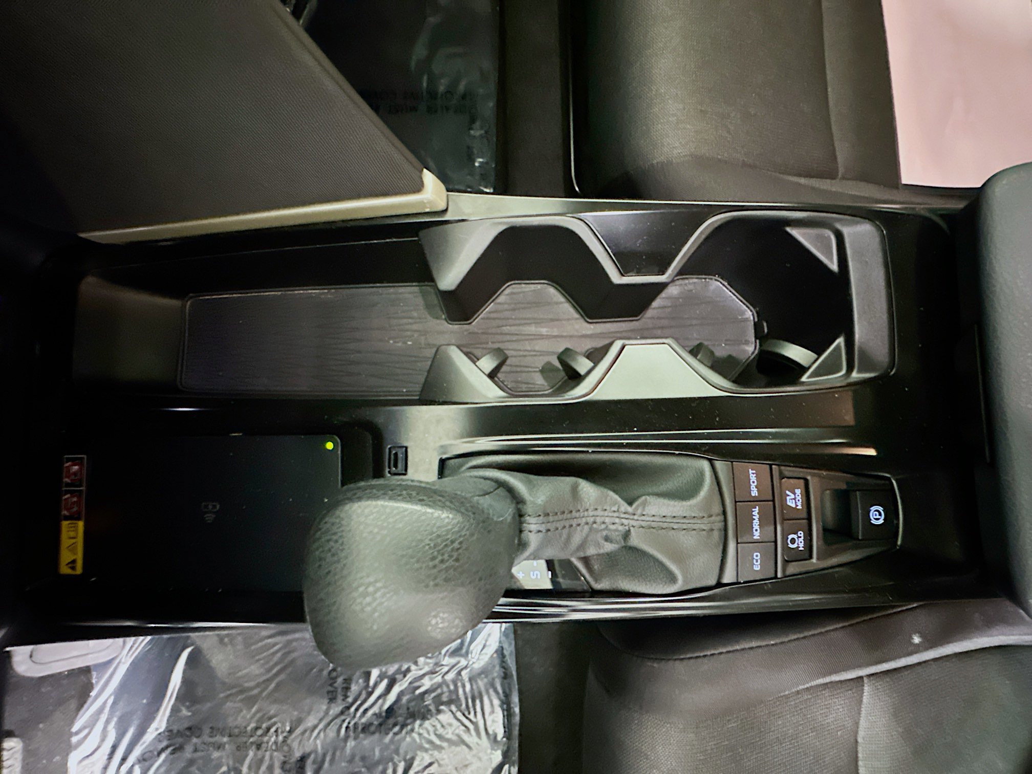 Used 2025 Toyota Camry LE image 22