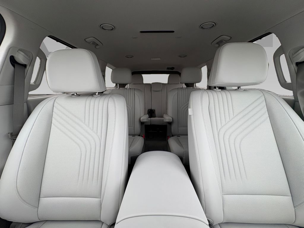 New 2026 Hyundai Palisade SEL image 2