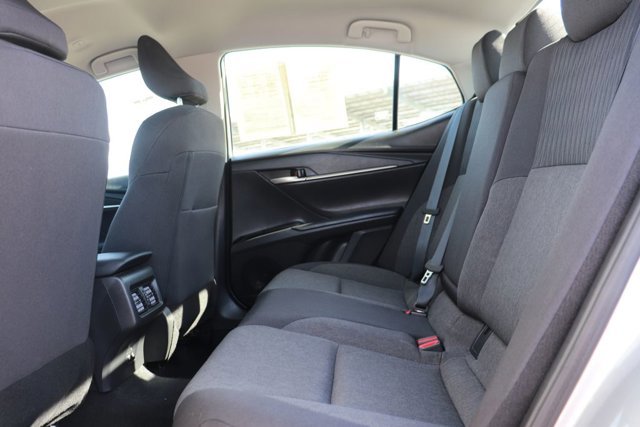 Used 2025 Toyota Camry LE image 12