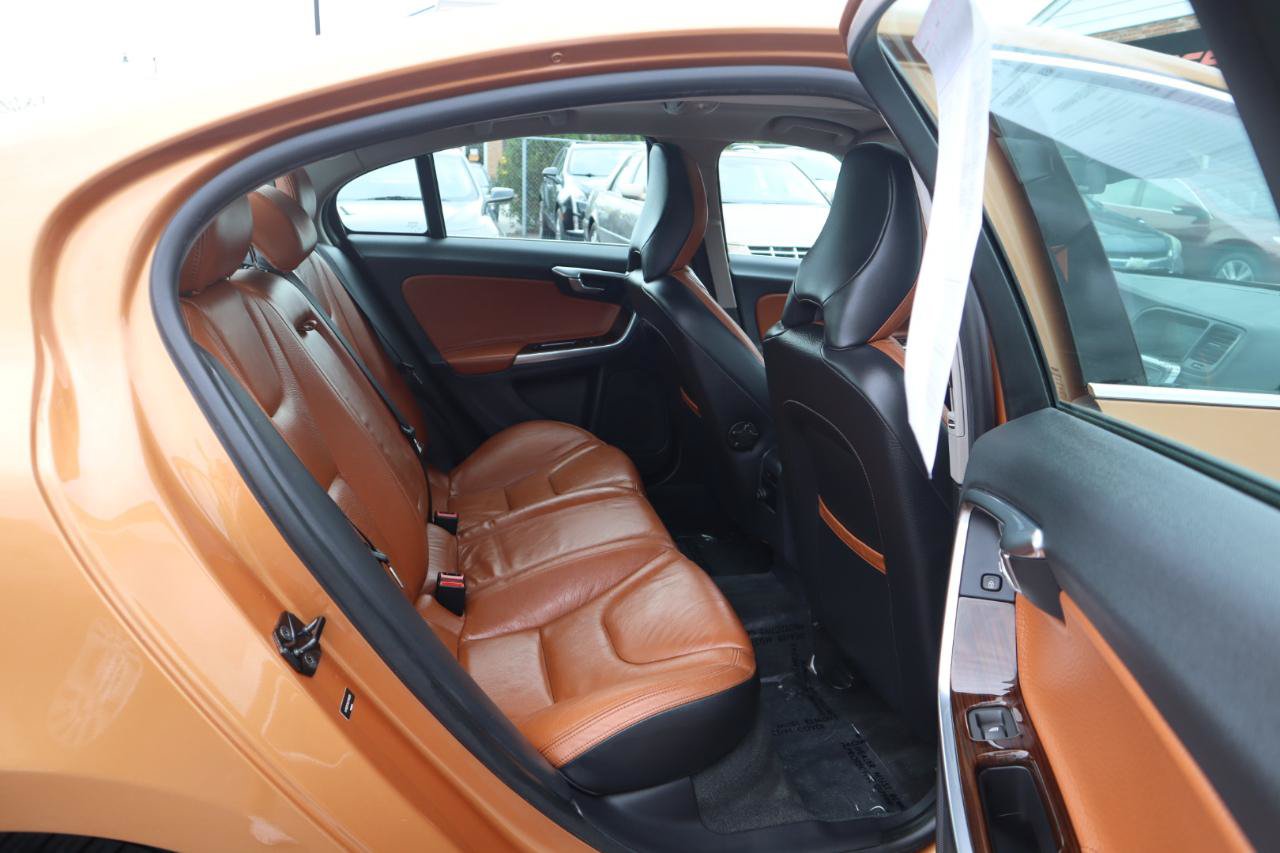Used 2012 Volvo S60 T5 FWD image 12