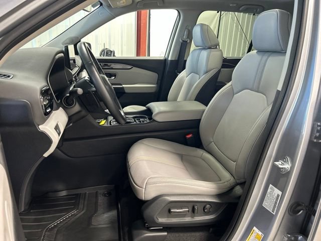 Certified 2023 Honda Pilot Touring image 15