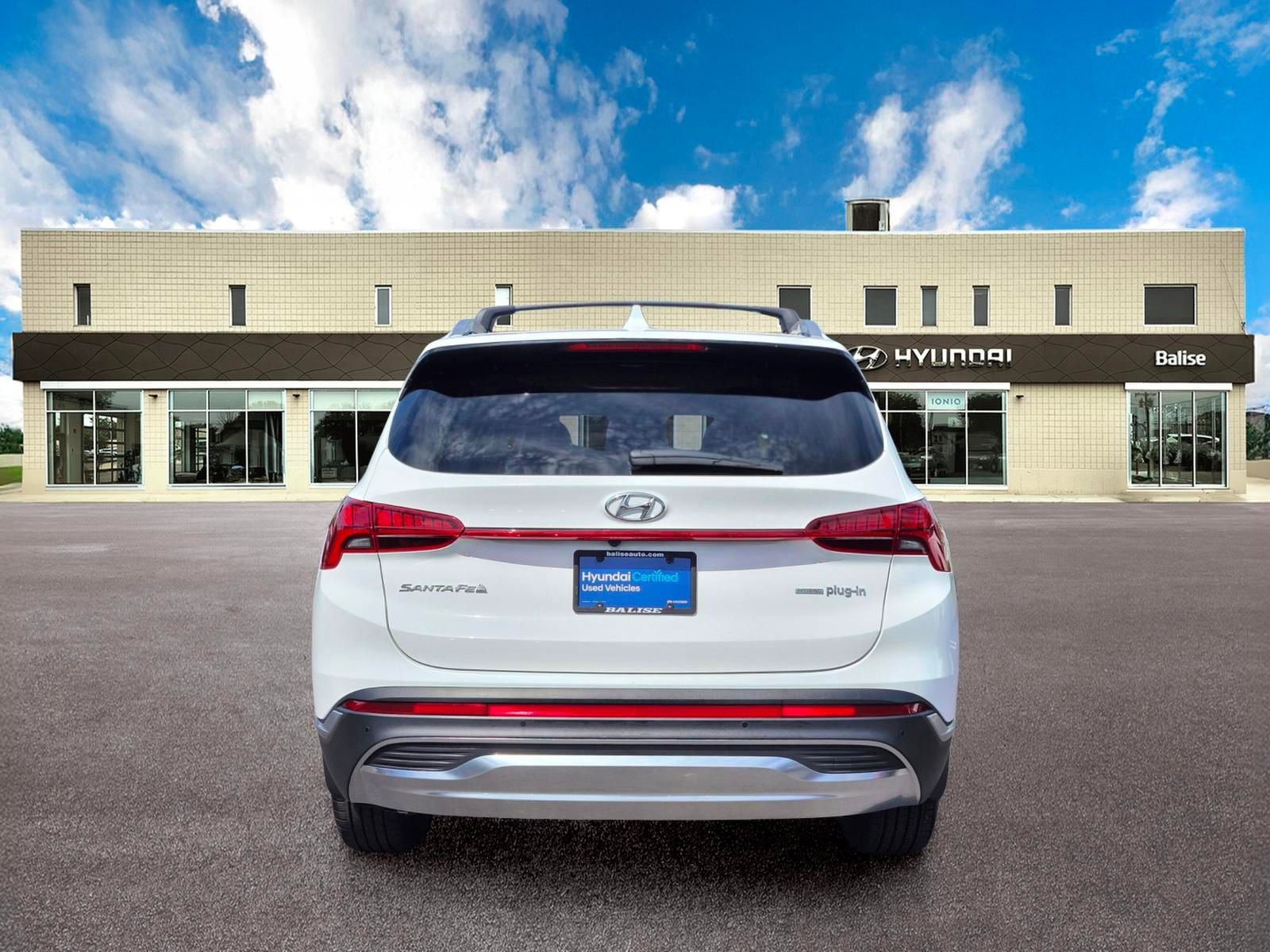 Certified 2023 Hyundai Santa Fe Limited AWD/4WD image 4