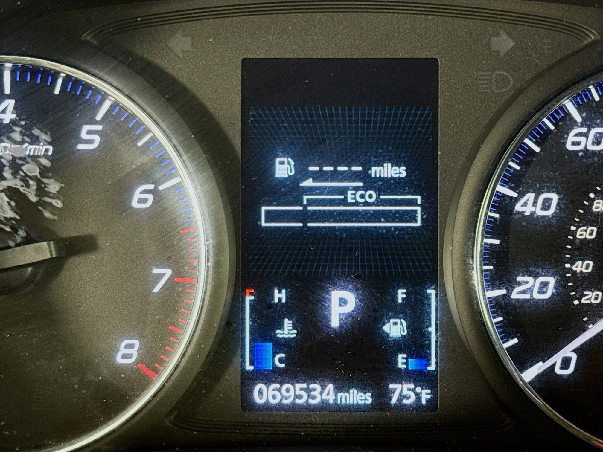 Used 2020 Mitsubishi Outlander ES FWD image 16