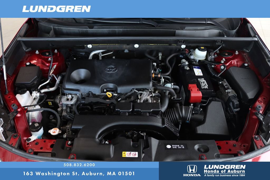 Used 2020 Toyota RAV4 XLE w/ Convenience Package image 32