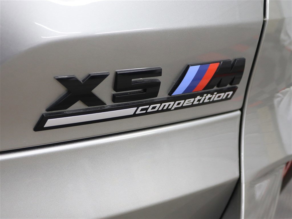 Used 2021 BMW X5 M w/ Competition Package image 15