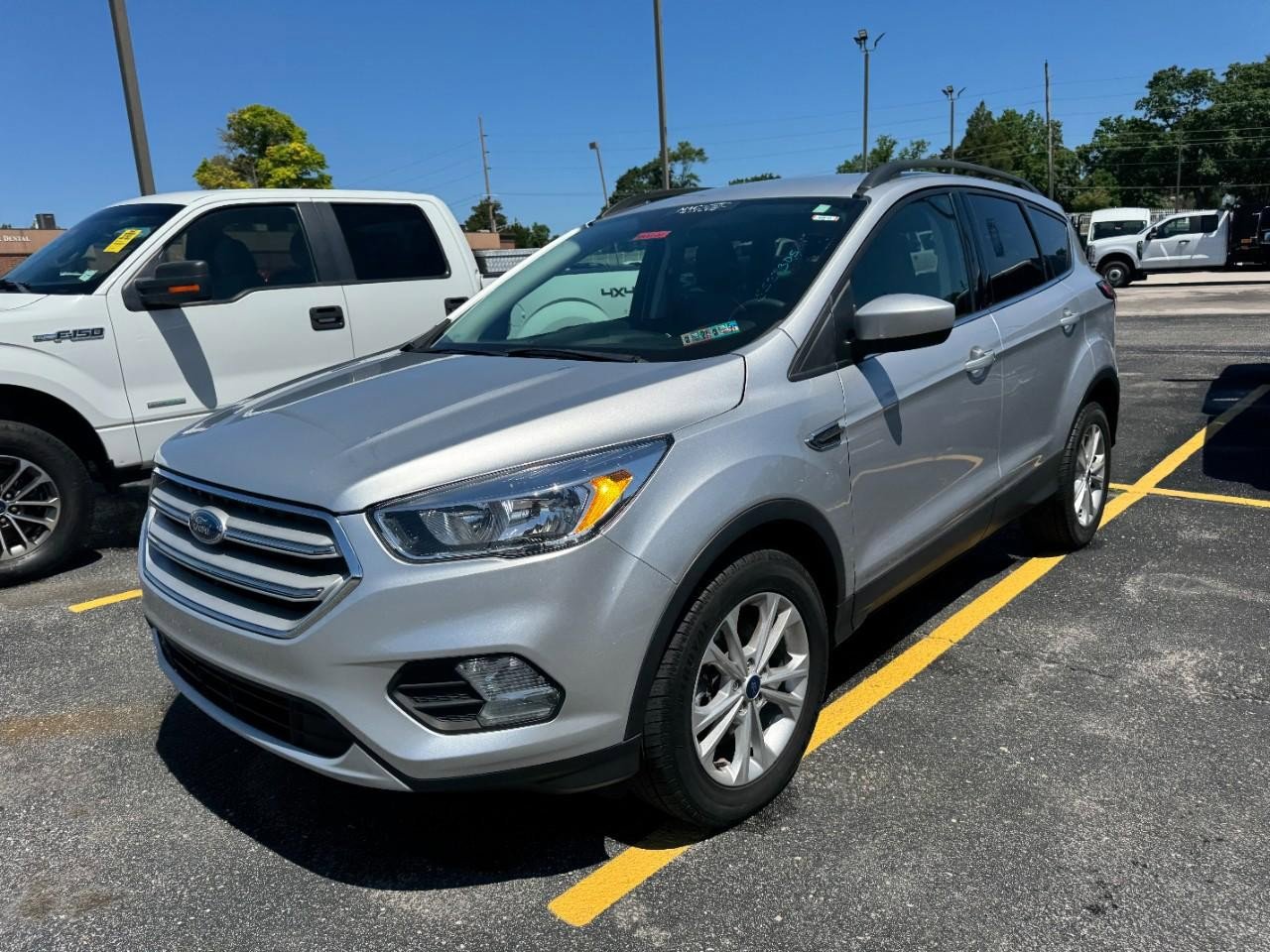 Used 2018 Ford Escape SE AWD/4WD image 9