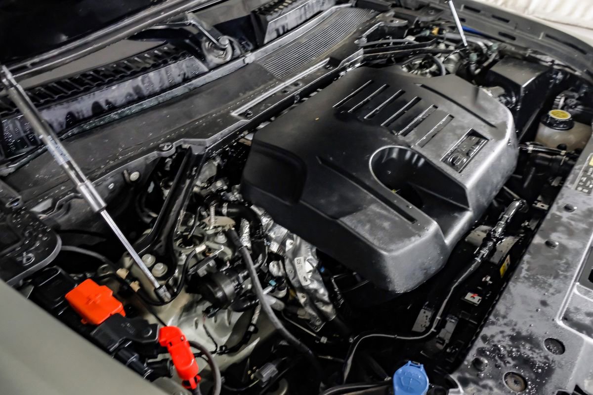 Used 2023 Land Rover Defender 110 X image 48