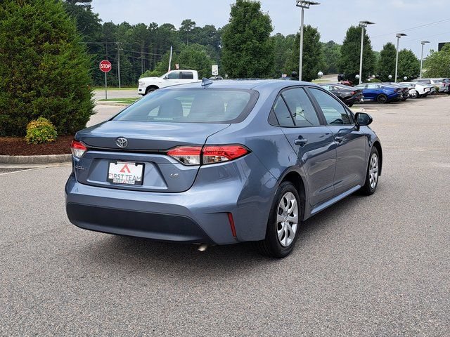 Used 2023 Toyota Corolla LE FWD image 5