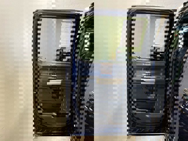 Certified 2022 Ford F250 Lariat w/ Lariat Ultimate Package image 8