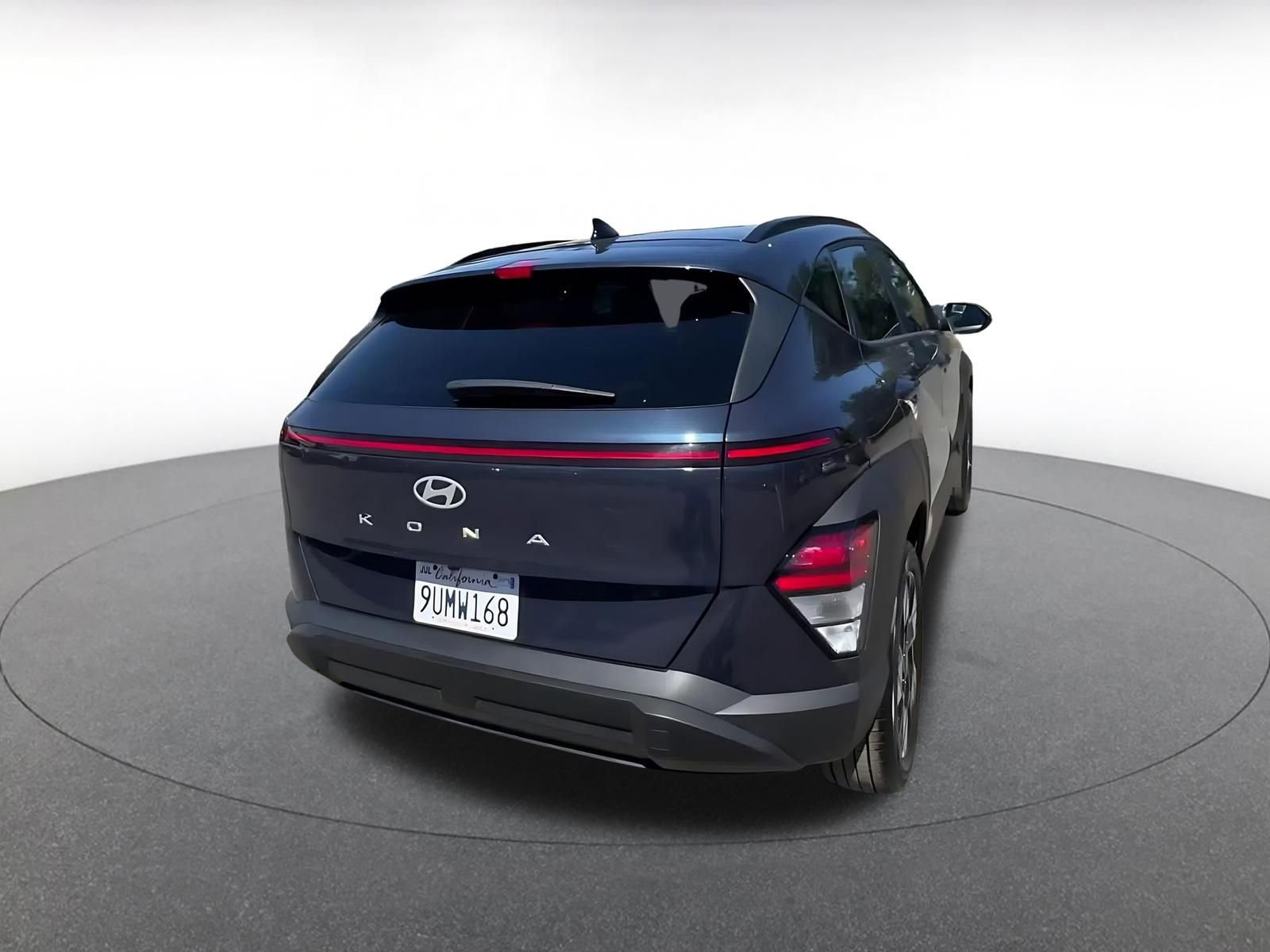 Used 2025 Hyundai Kona SEL image 15