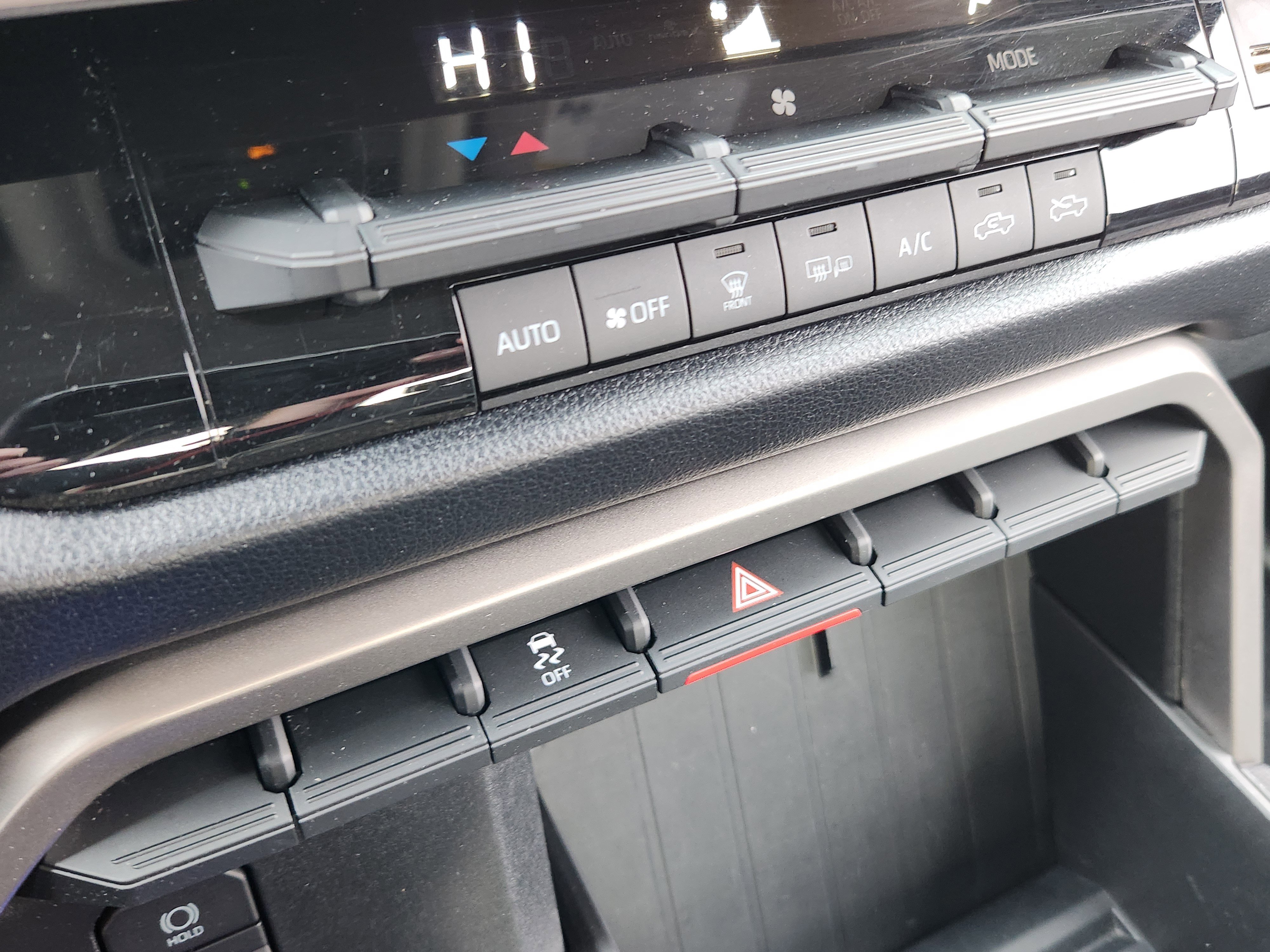 Used 2024 Toyota Tundra SR5 w/ SR5 Convenience Package image 17