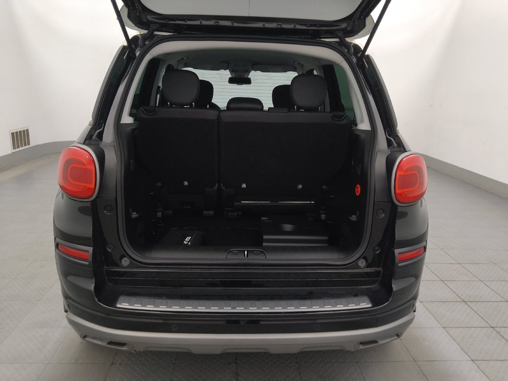 Used 2019 FIAT 500L Trekking w/ Popular Equipment Group FWD image 29