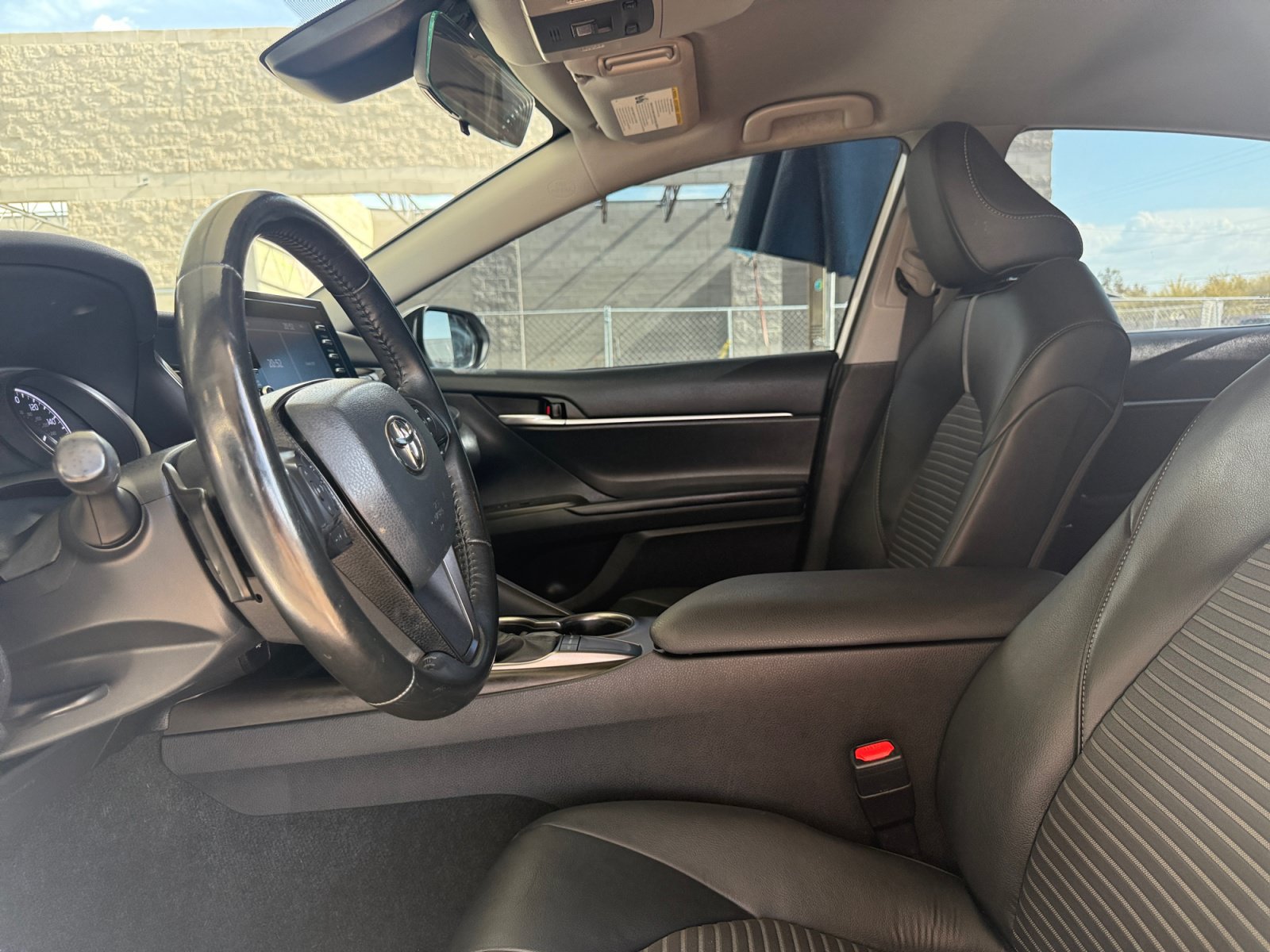 Used 2023 Toyota Camry SE w/ Protection Package (Q2) (TMS) FWD image 15