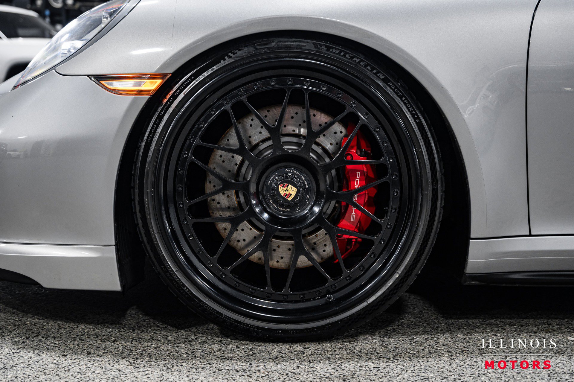 Used 2014 Porsche 911 Turbo image 12