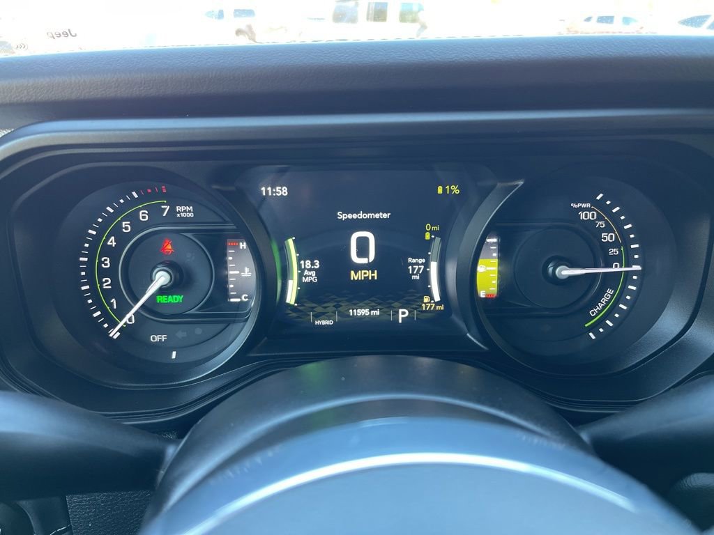 Certified 2025 Jeep Wrangler Unlimited Sahara image 9