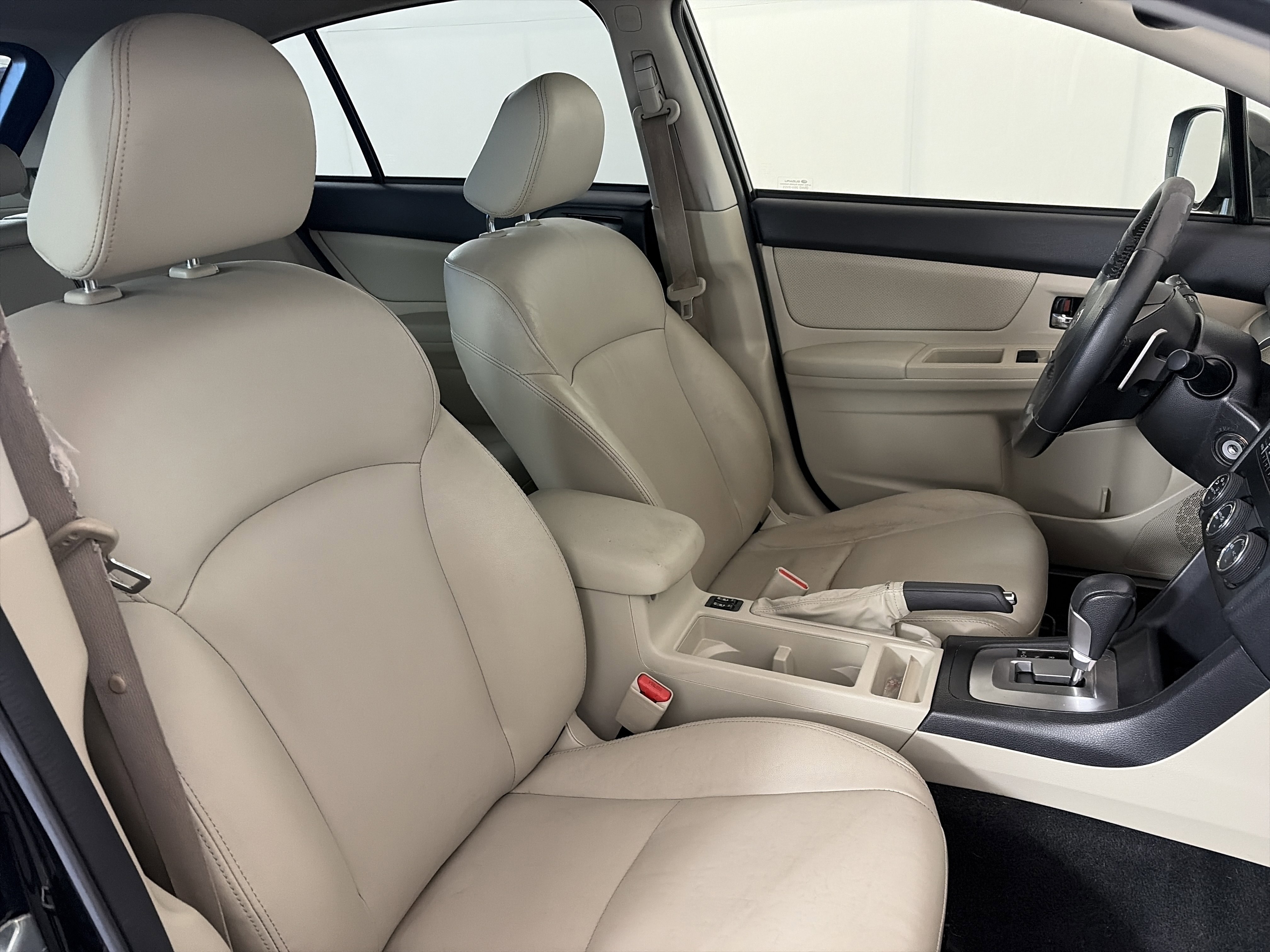 Used 2014 Subaru Crosstrek 2.0i Limited w/ Popular Package #2 image 29