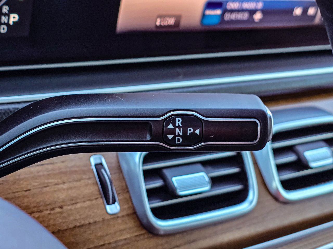 Used 2024 Mercedes-Benz GLS 450 4MATIC image 27