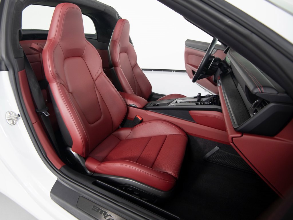 Certified 2023 Porsche 911 Targa 4 GTS image 39