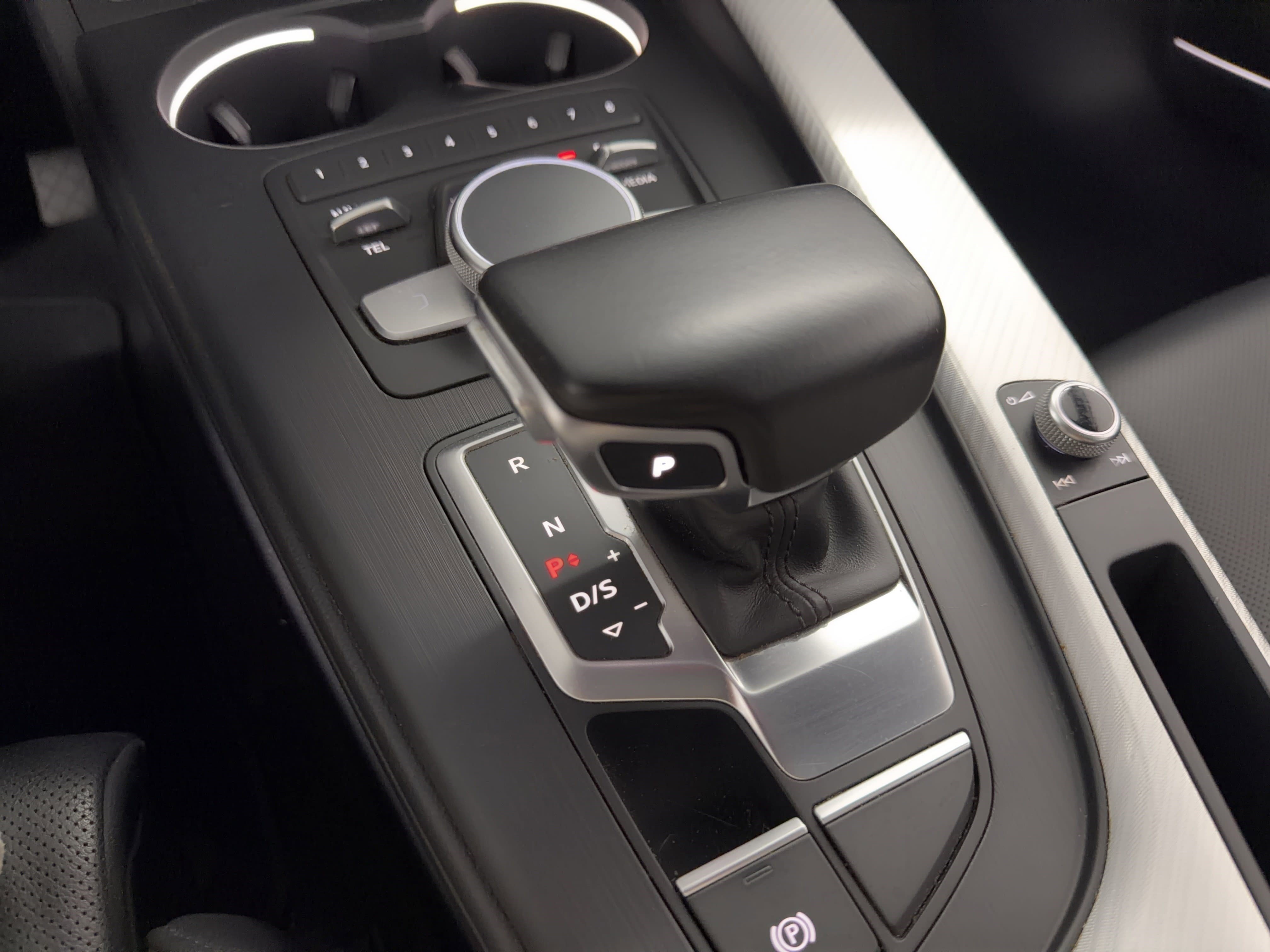 Used 2017 Audi A4 2.0T Premium Plus w/ Premium Plus Package image 25