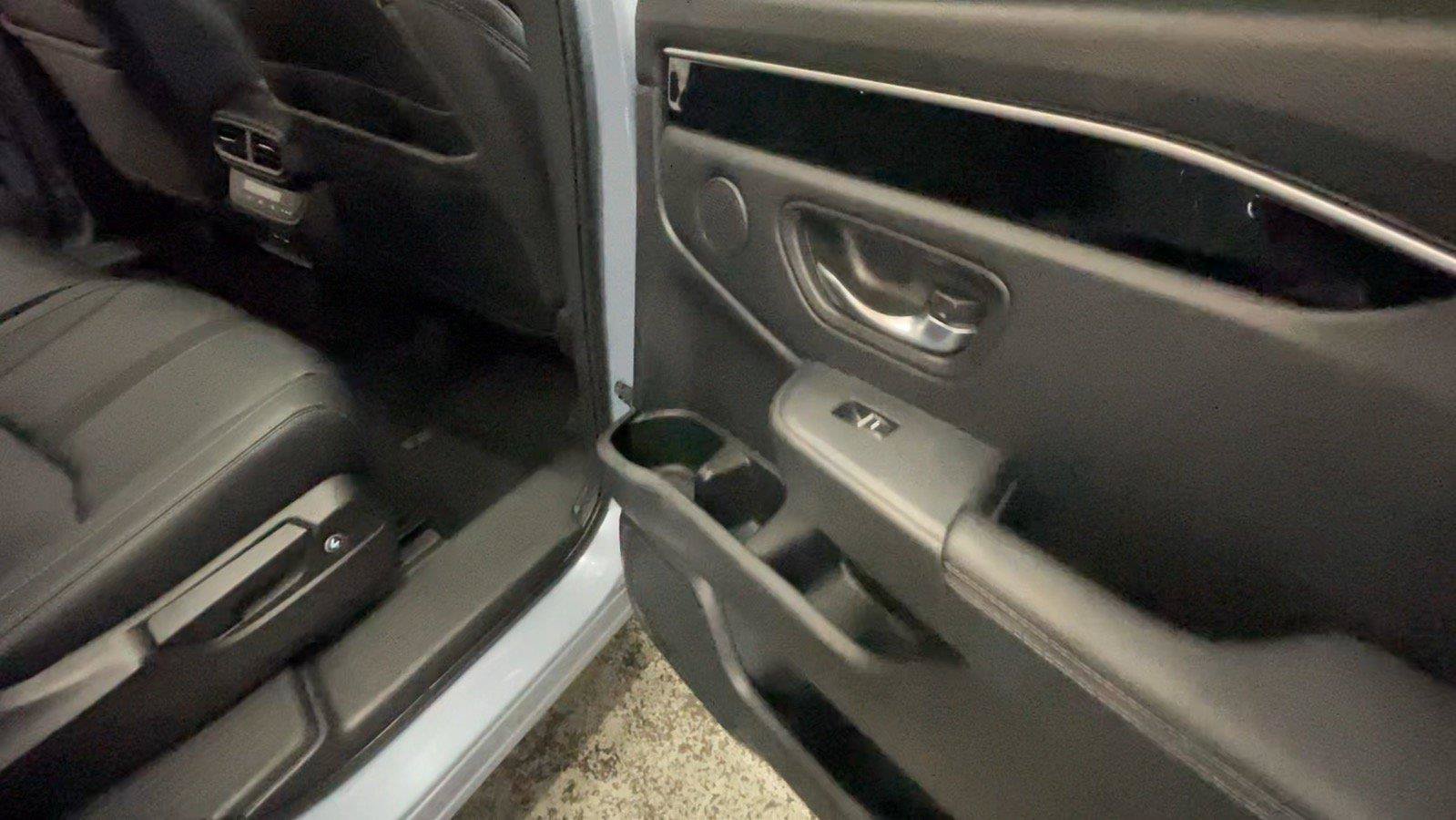 Certified 2023 Honda Pilot Touring image 21