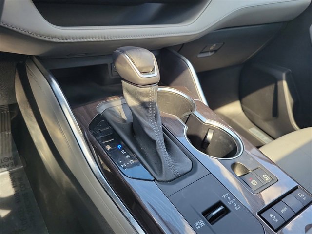 Used 2022 Toyota Highlander Limited image 20