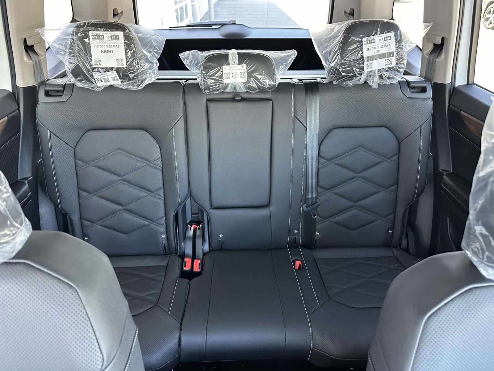 New 2026 Volkswagen Atlas SE image 14